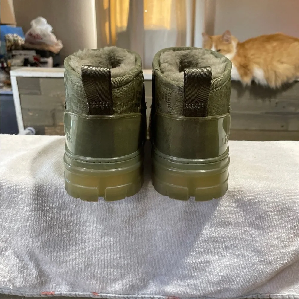 UGG classic mini Olive Monogram Shearling Cuffed Sneaker Boot - Picture 6 of 8
